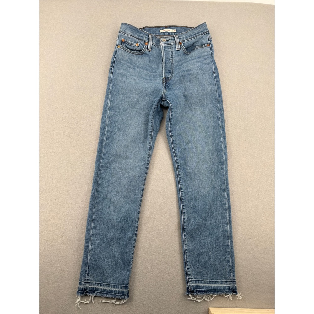 Levis Wedgie Straight High Rise Jeans Medium Wash Raw Hem Womens 28 (28x27) Blue
